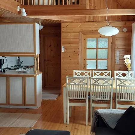 アパート Alppiruusu A *